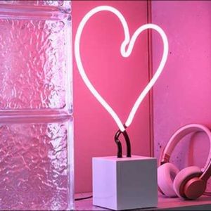 Meet your Posher, Aileen